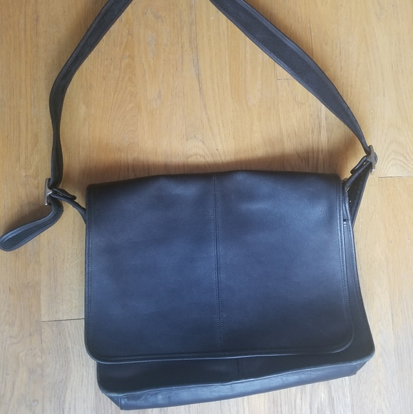 Coach messenger bag